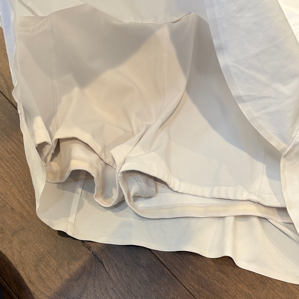 Athleta Run With It Skort White Size Small C18-008 - Picture 3 of 6